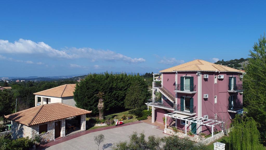 Dina Apartments Razata Exterior photo